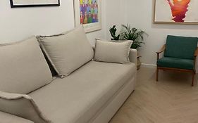 Artistic Apartment Athens City Centre